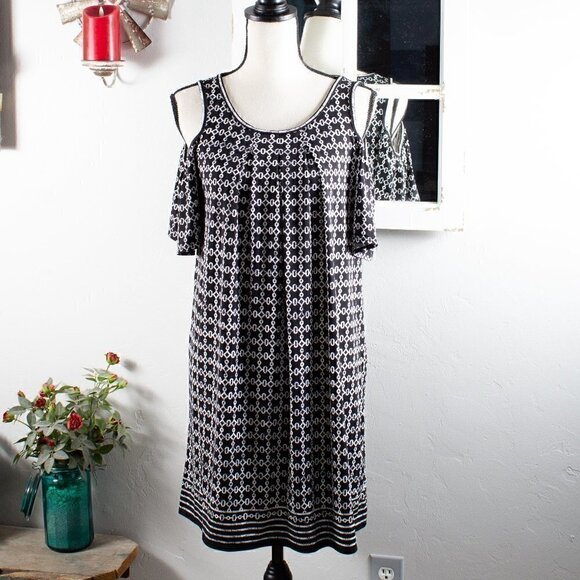 Max Studio Cold Shoulder Dress - Size XS - Effortless Style! - Picture 1 of 5